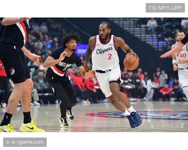 约翰逊爆发助马刺取胜，单场砍下高分引领球队逆转局势