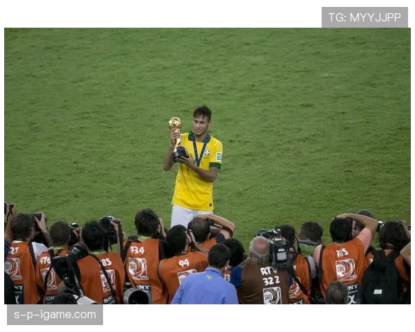 内马尔勇夺国王杯金靴,强势领跑射手榜 内马尔勇夺国王杯金靴,强势领跑射手榜