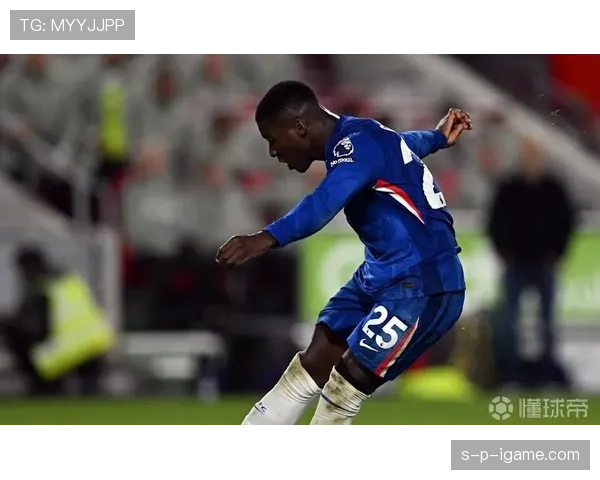 凯塞多严密防守布局助力球队后防稳固，展现稳健表现